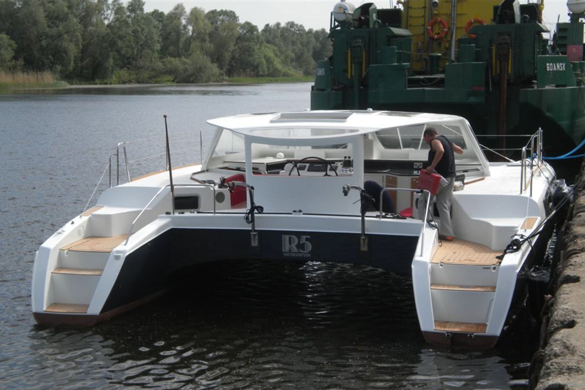 Rapier 400 Catamaran