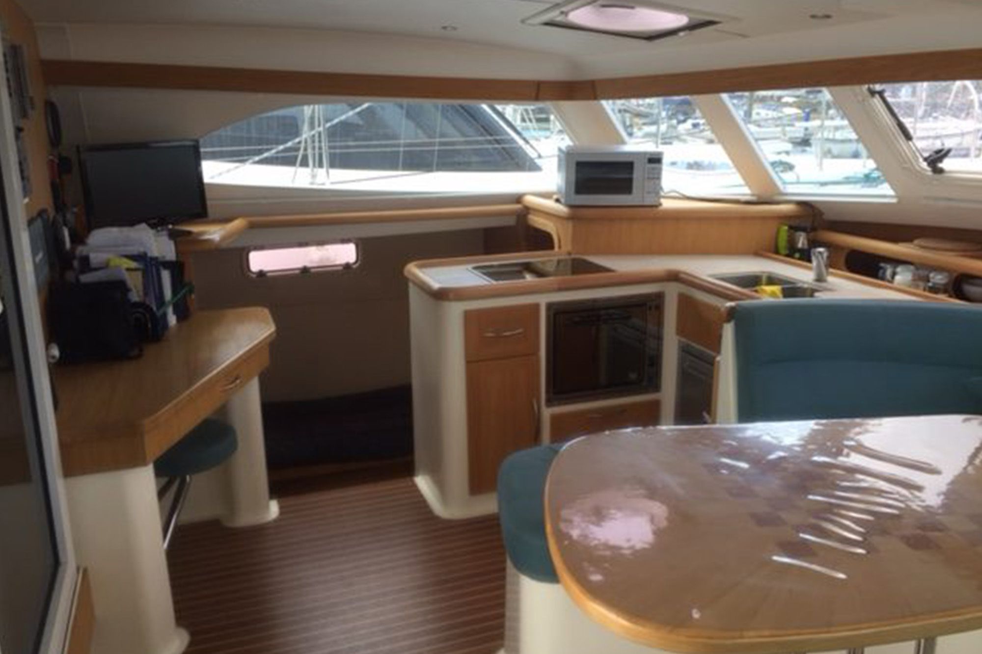 Broadblue 385 Catamaran